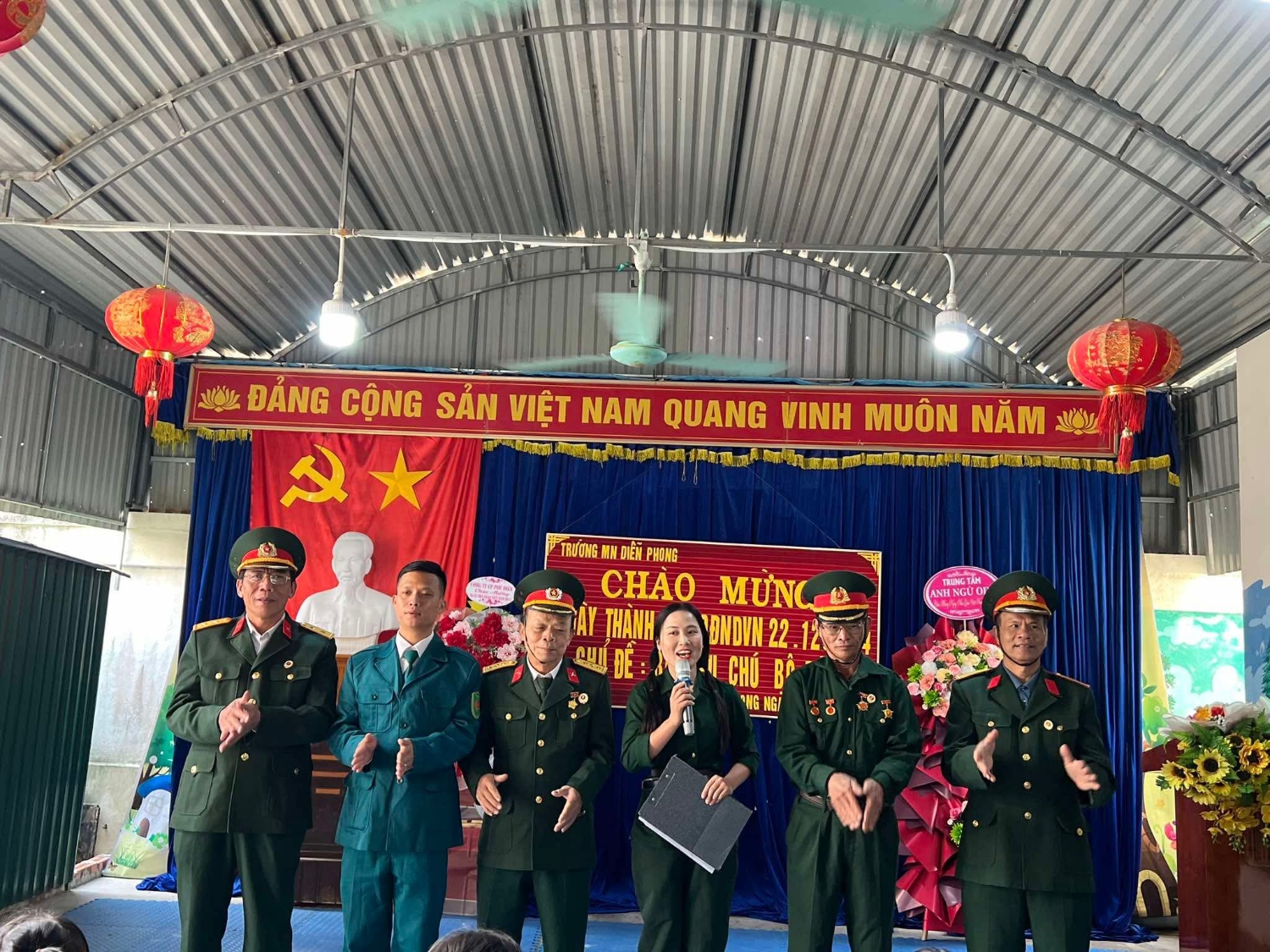 Đại biểu 22 12