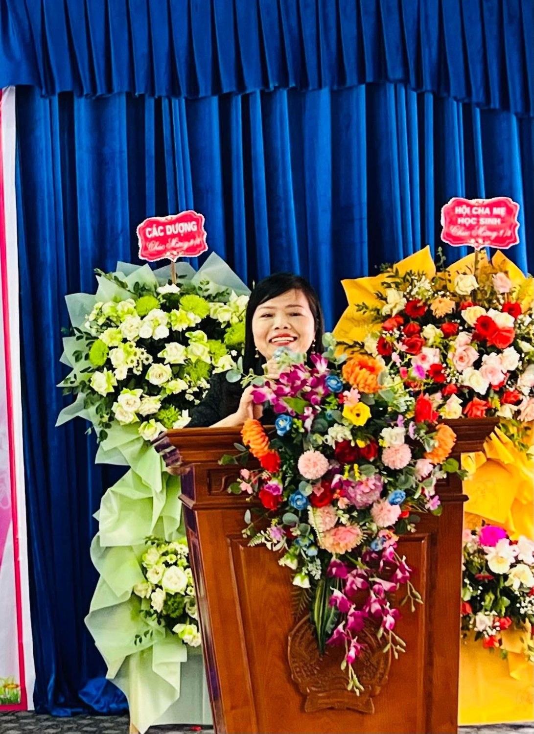 Cô Xuân phát biểu