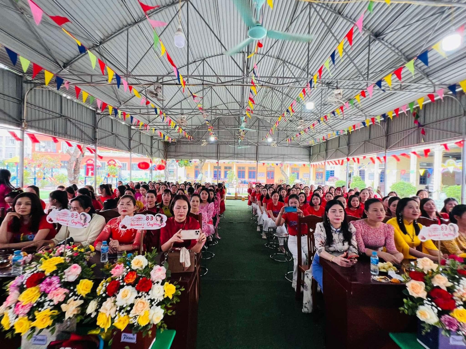 Tọa đàm
